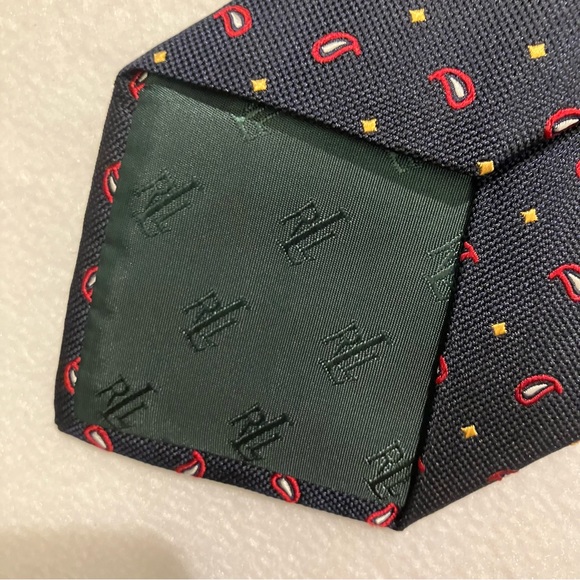 Lauren Ralph Lauren • Tie - Picture 6 of 9
